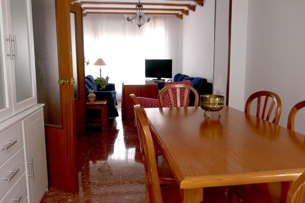 Casa Soleada En Calle Tranquila إشبيلية المظهر الخارجي الصورة