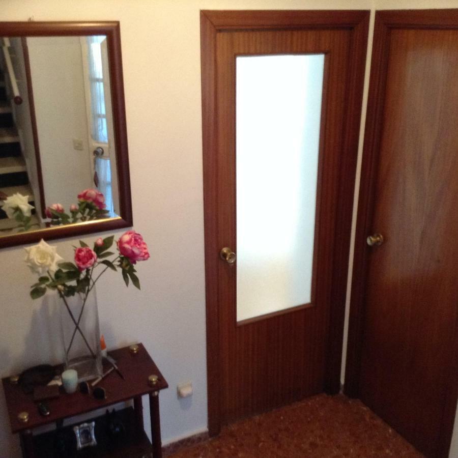 Casa Soleada En Calle Tranquila إشبيلية المظهر الخارجي الصورة